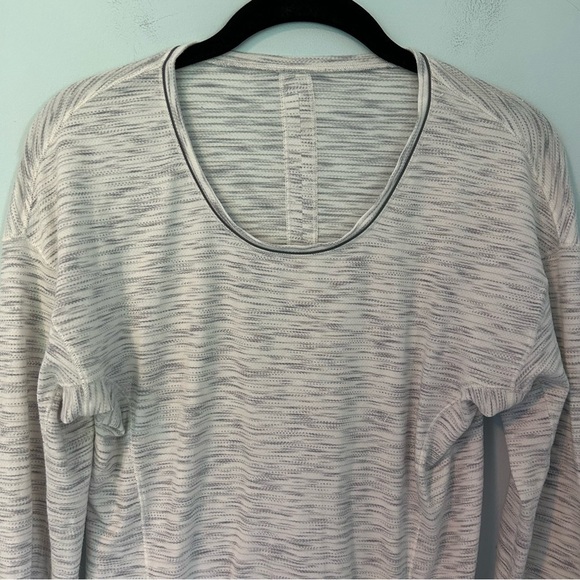Lululemon Space Dye Gray Meant To Move Long Sleeve Athletic Top Size 6 - Picture 4 of 12